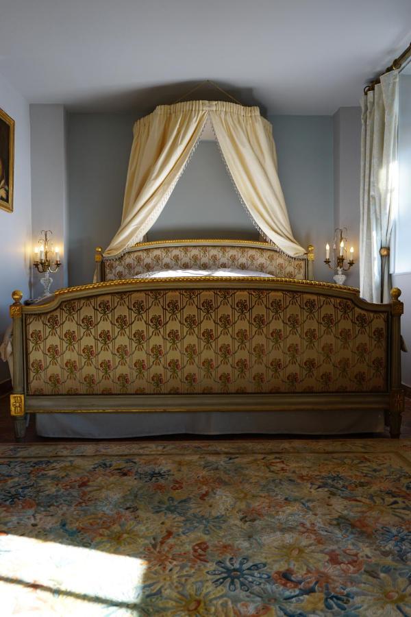 Manoir De La Comtesse Apartment Chailly-en-Biere Bagian luar foto